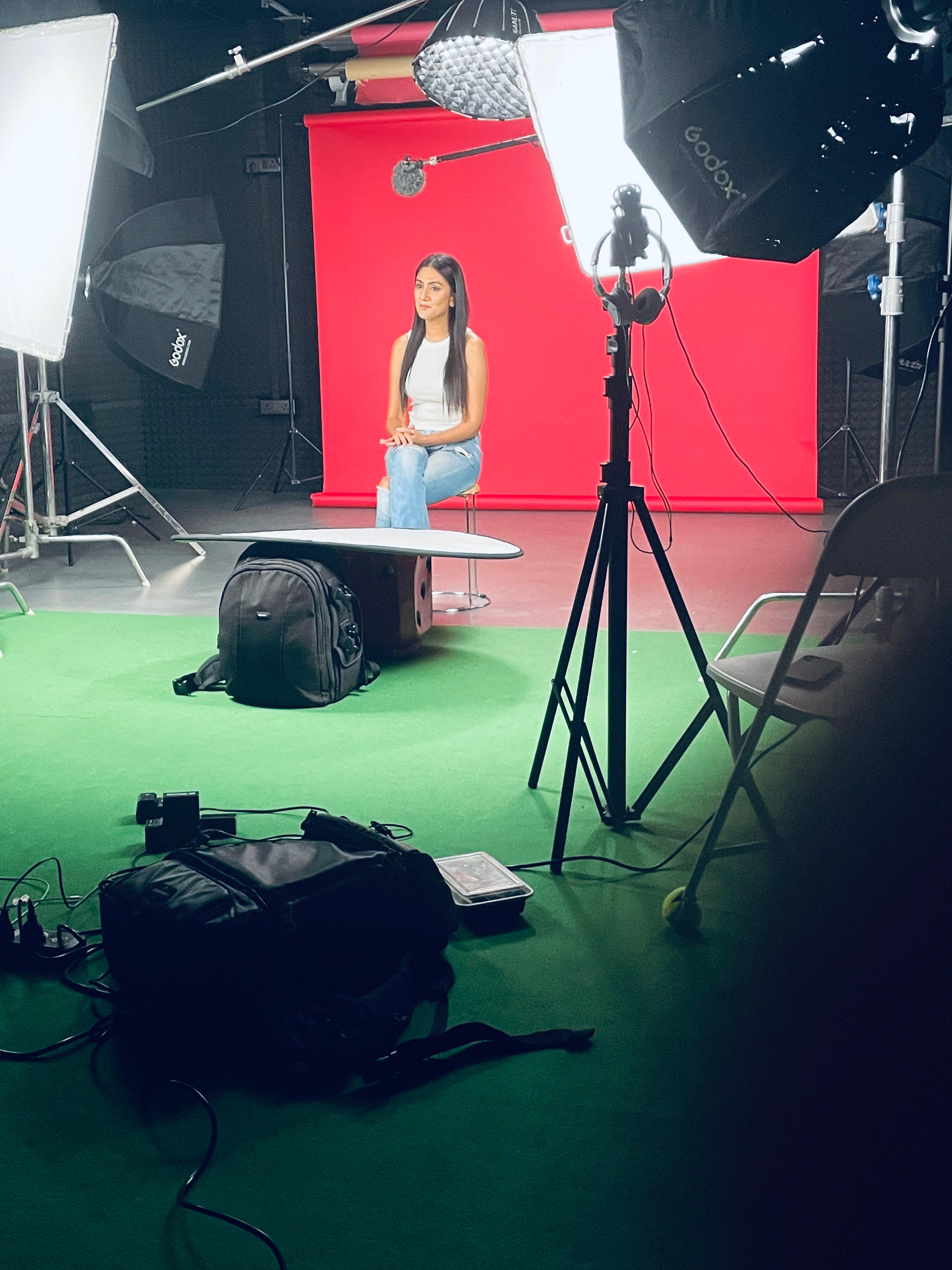 Turning dreams into reality, one frame at a time. 🌹 #DreamModel #StyleIcon