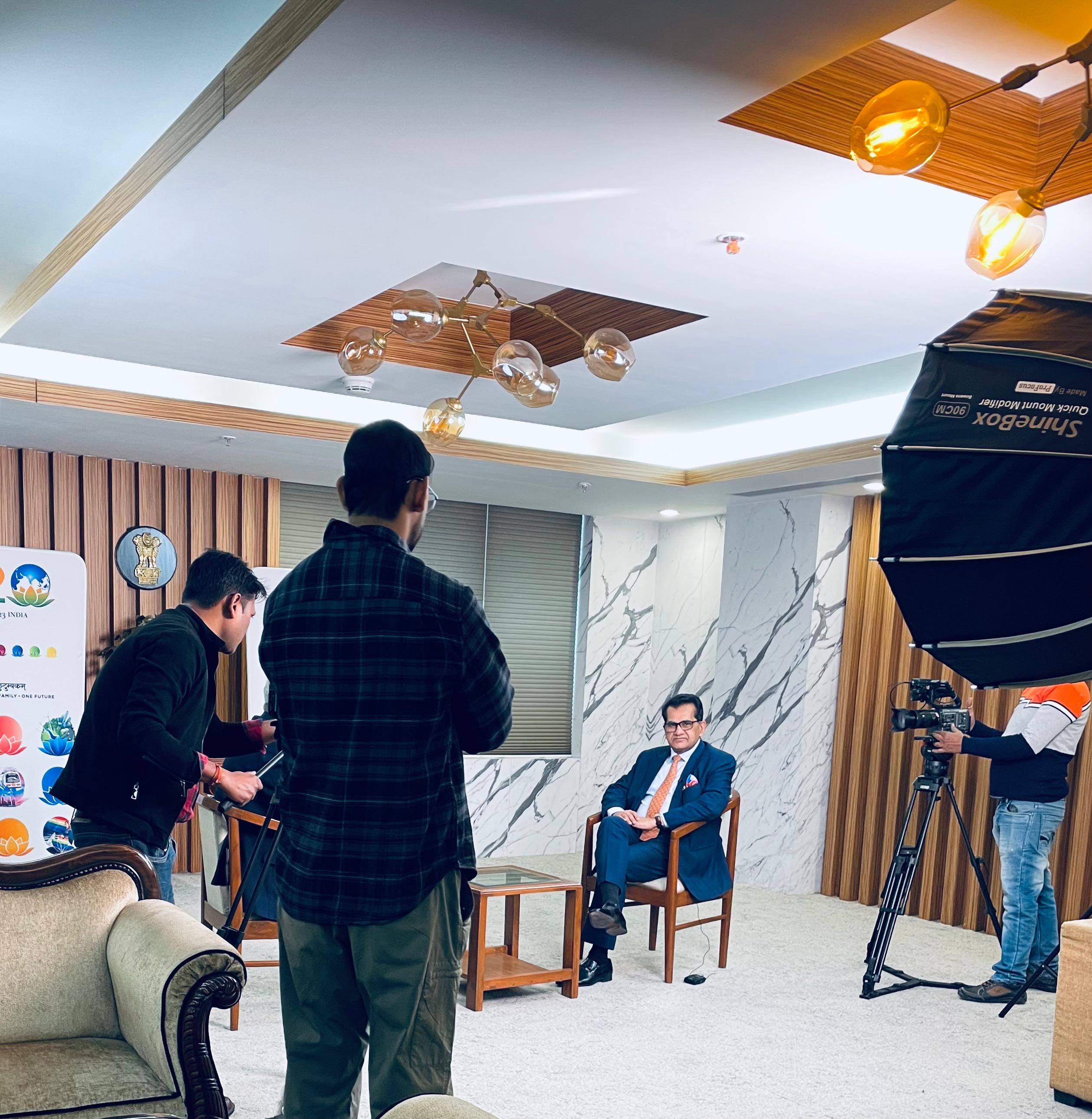 Wrapped an amazing on location shoot for youtube channel 